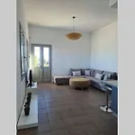 بيت للعطل Uppolis με θέα τα νησιά انو سيروس
