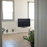 بيت للعطل Uppolis με θέα τα νησιά انو سيروس