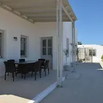 Uppolis με θέα τα νησιά بيت للعطل انو سيروس