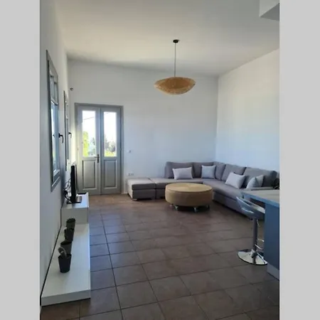 Casa de Férias Uppolis με θέα τα νησιά Ano Syros