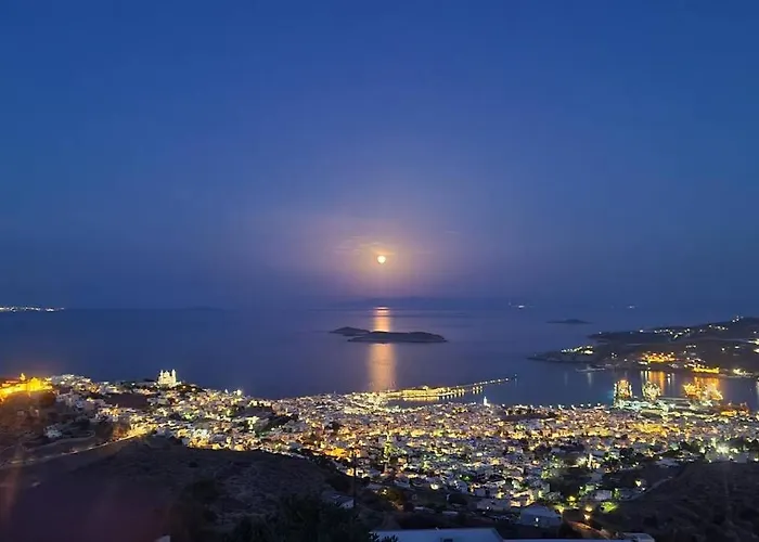 Uppolis με θέα τα νησιά *