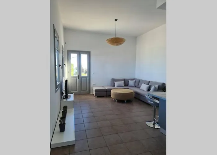 Vakantiehuis Uppolis με θέα τα νησιά Ano Syros