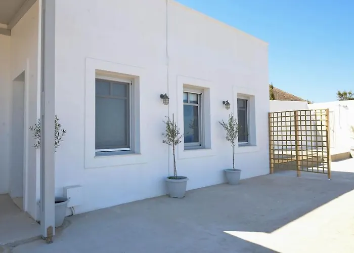 Vakantiehuis Uppolis με θέα τα νησιά Ano Syros